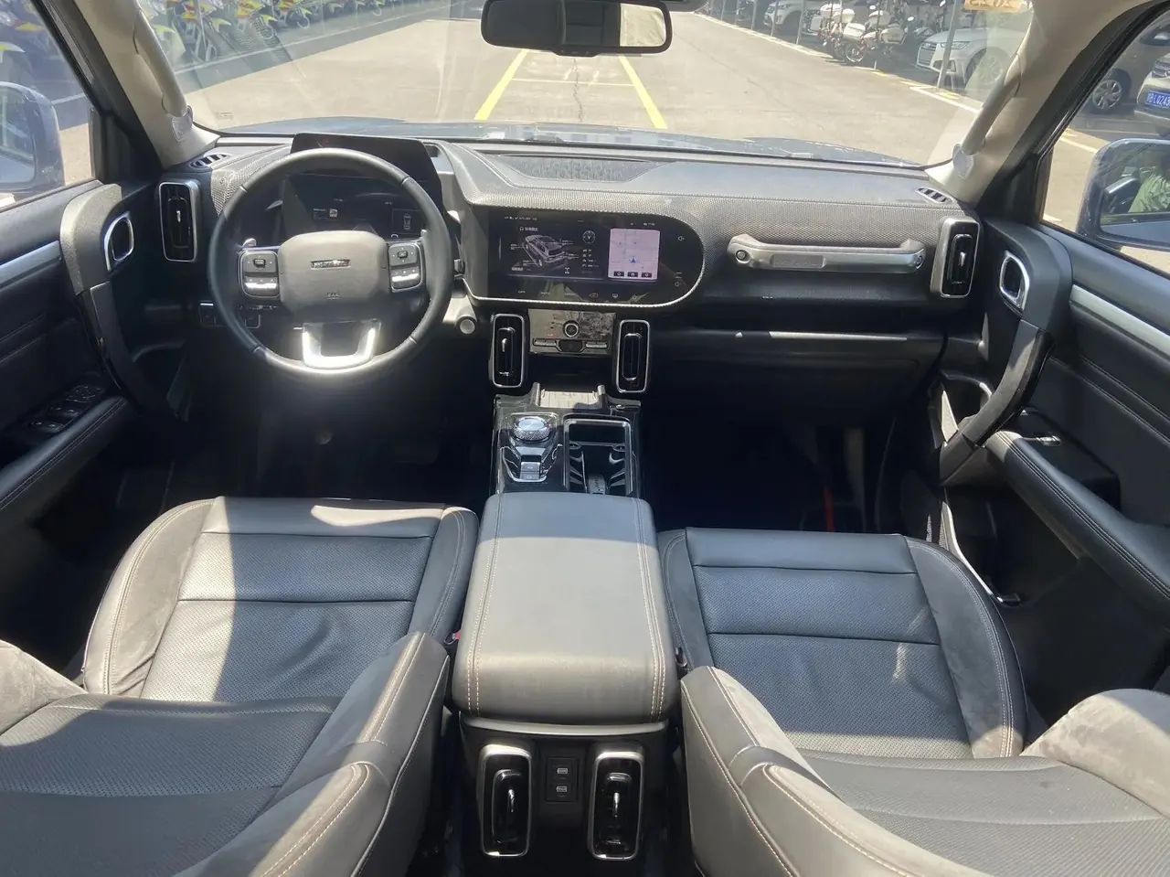 Haval big dog 2021 changed to 2.0T DCT four-wheel drive asthma dog version 9