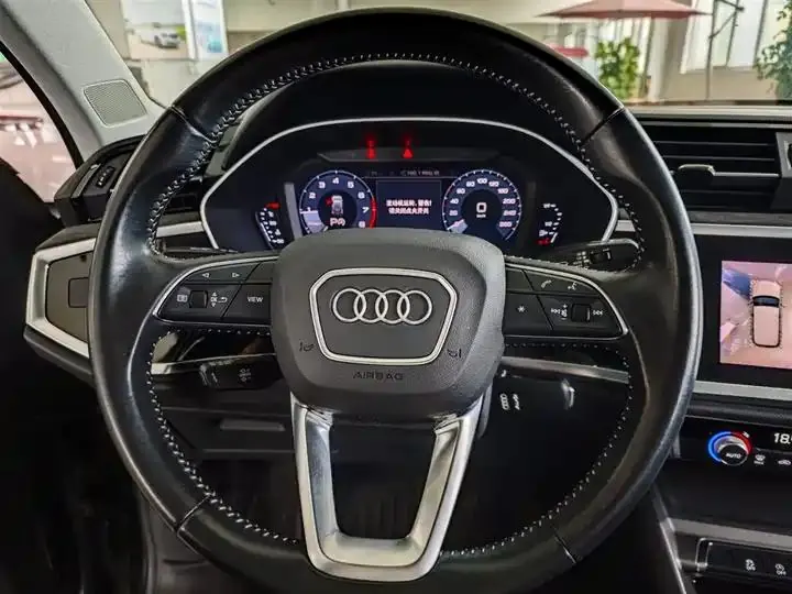 Audi Q3 2020 35 TFSI Enterprising Dynamic 13