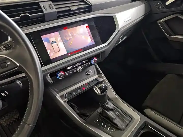 Audi Q3 2020 35 TFSI Enterprising Dynamic 14