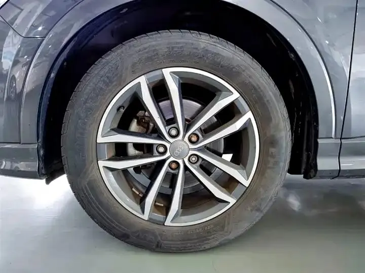 Audi Q3 2020 35 TFSI Enterprising Dynamic 7