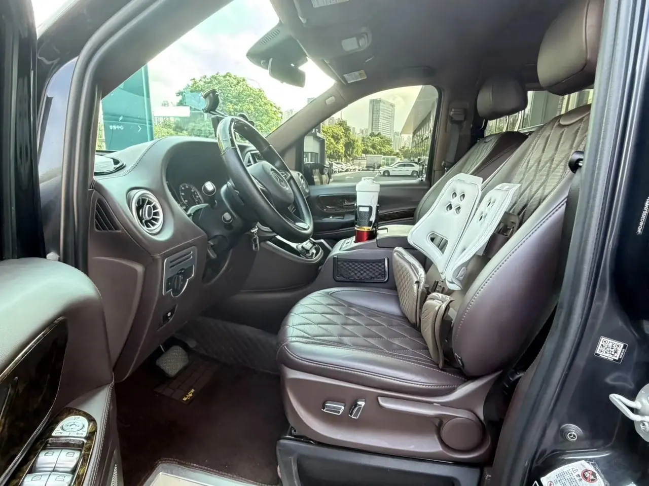 Mercedes Benz Class V (Imported) 2014V 250 2.0T Automatic Gear 6