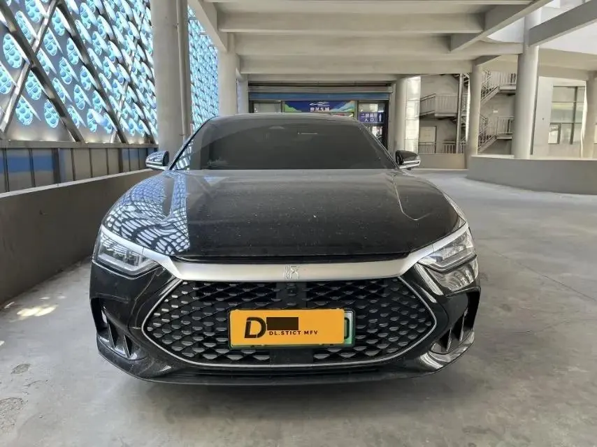 BYD 2024 Han DM-i 1.5T stepless glory version 121KM exclusive automatic gear 4