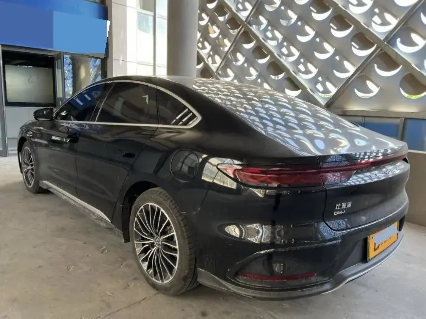 BYD 2024 Han DM-i 1.5T stepless glory version 121KM exclusive automatic gear 5