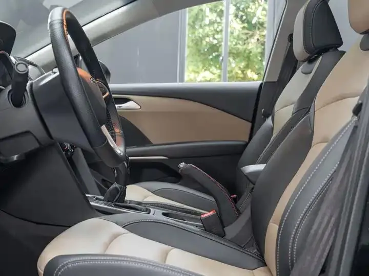 Cruze 2022 320 Auto Enjoy Skylight Edition 13