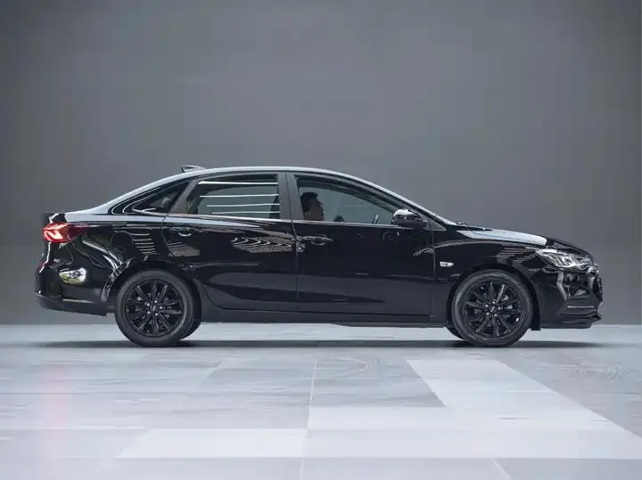 Cruze 2022 320 Auto Enjoy Skylight Edition 8