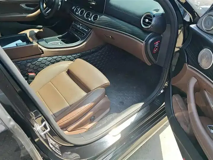 Mercedes Benz E-Class 2022 E 260 L Sports 8