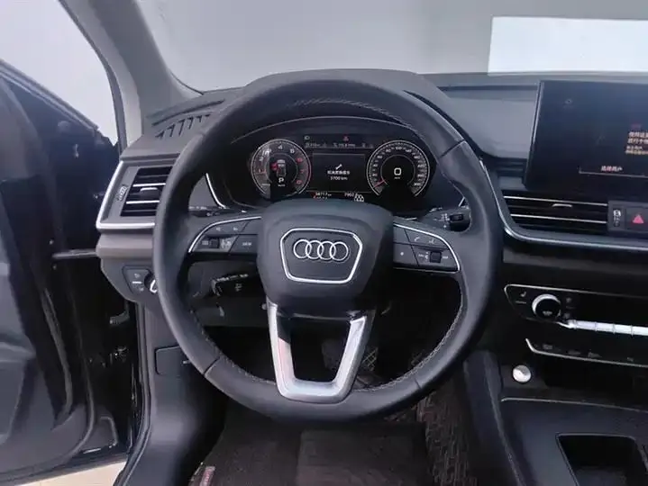 Audi Q5L 2023 40T luxury elegant model 15