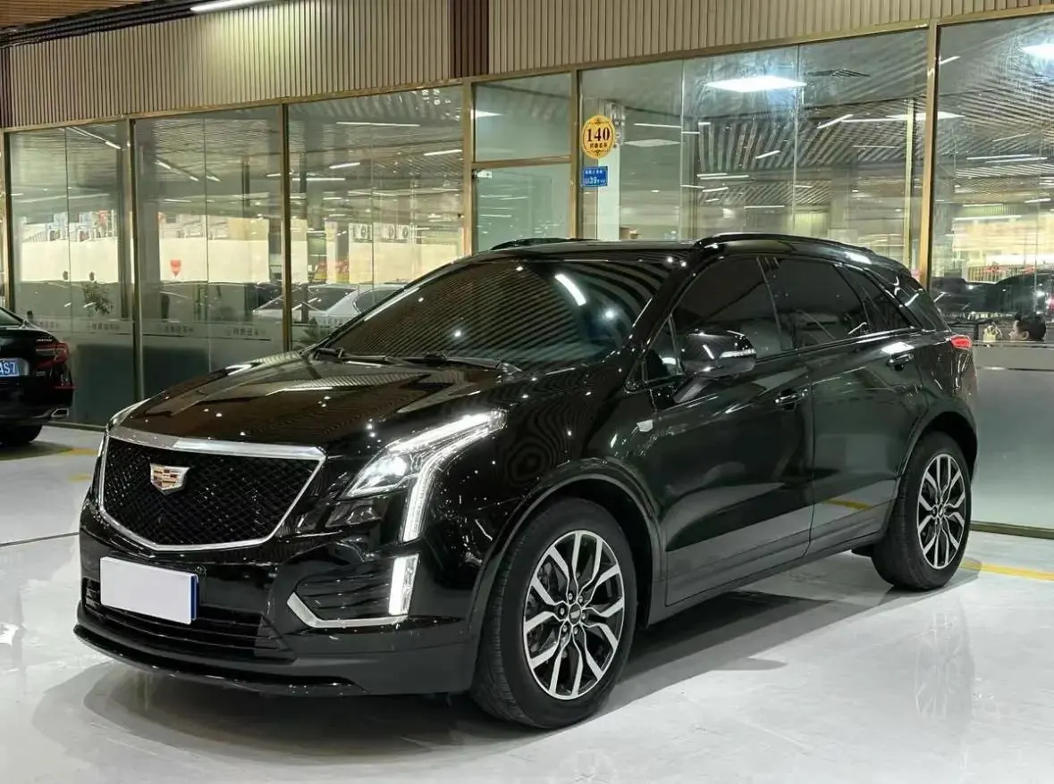 Cadillac XT5 2024 Model 2.0T All-Wheel Drive Luxury Edition (Hummingbird Version) - View 1
