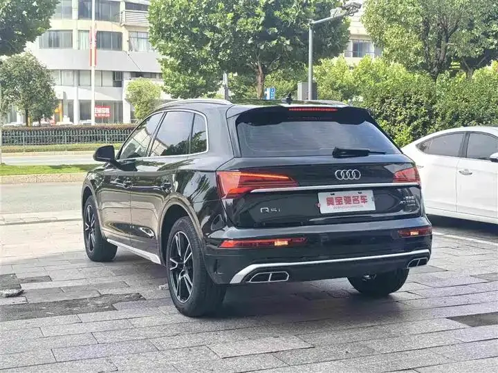 Audi Q5L 2024 40 TFSI fashion dynamic 9