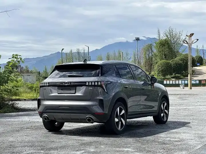 LYNK&amp;CO 06 2020 1.5T Pro 5