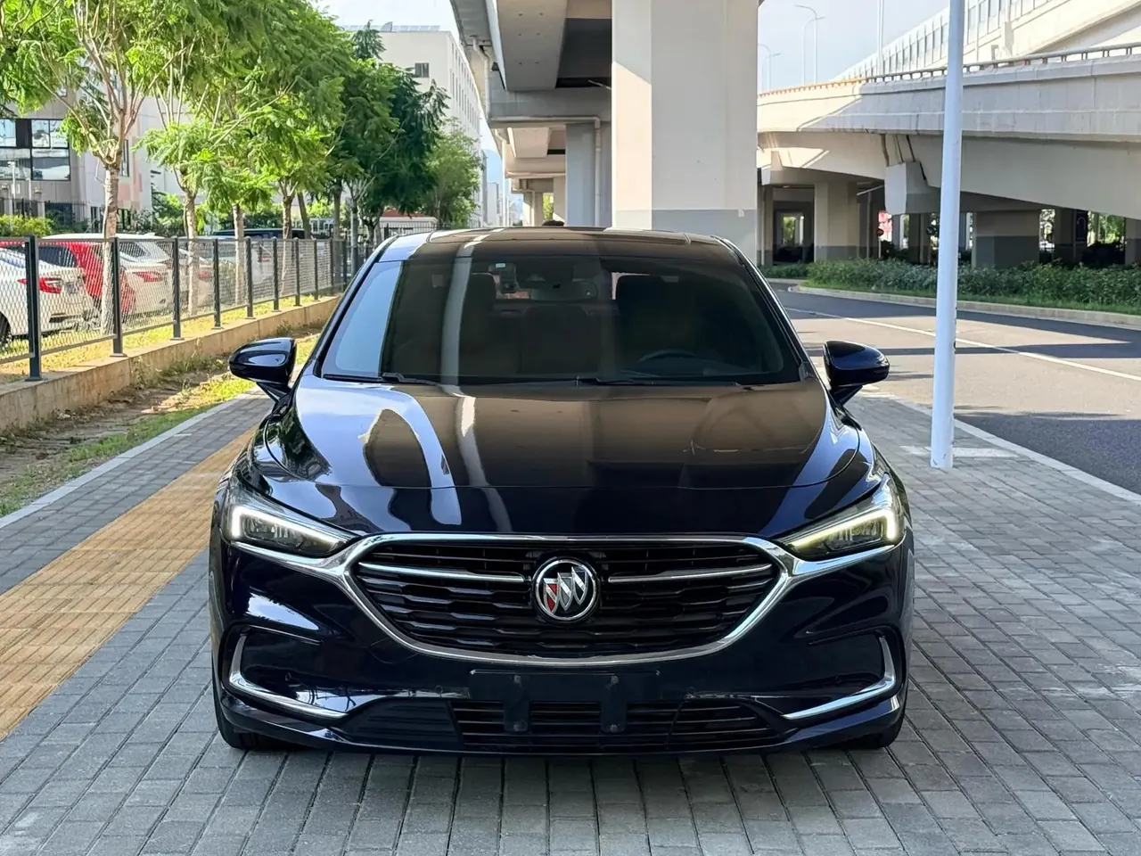 LaCrosse 2020 652T Luxury Edition 2