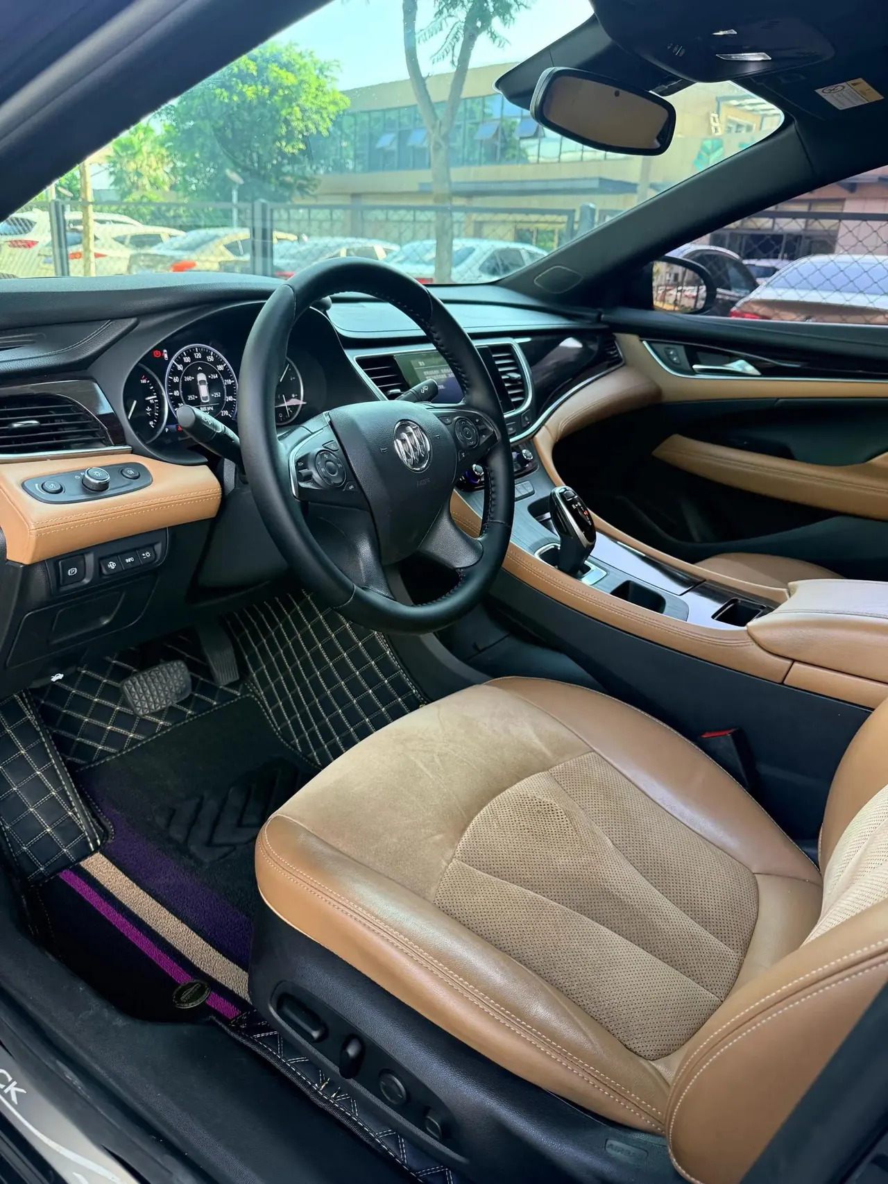 LaCrosse 2020 652T Luxury Edition 5