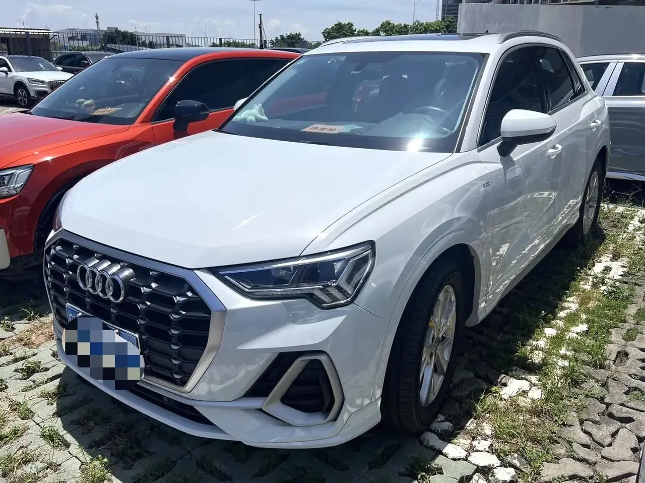 Audi Q3 2019 35 TFSI Enterprising Dynamic - View 1