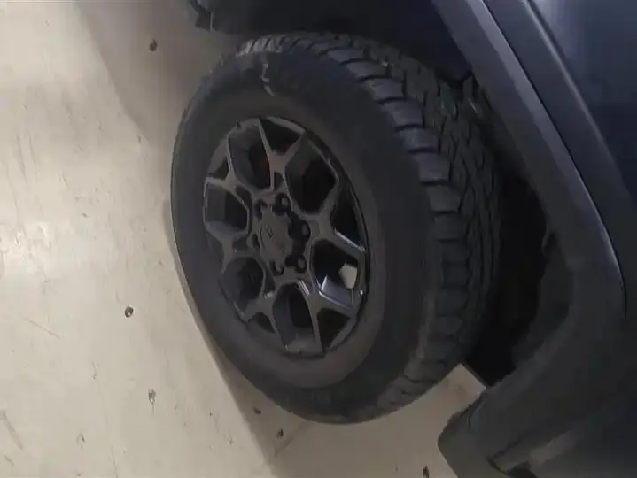 Beijing BJ40 2021 2.0D Automatic Four-wheel Drive Blade Hero Edition Chivalrous Type 6