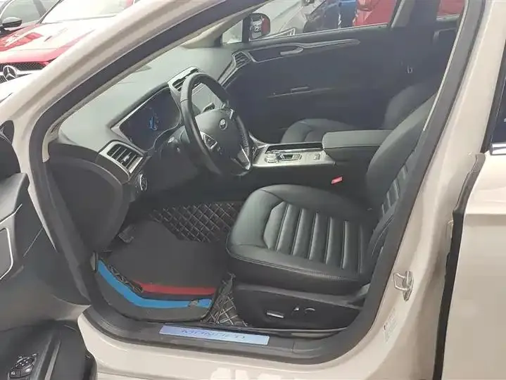 Mondeo 2020 EcoBoost 180 fashion 9