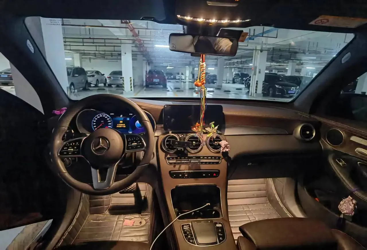 Mercedes Benz GLC 2020 model facelifted GLC 260 L 4MATIC Luxury Edition 8
