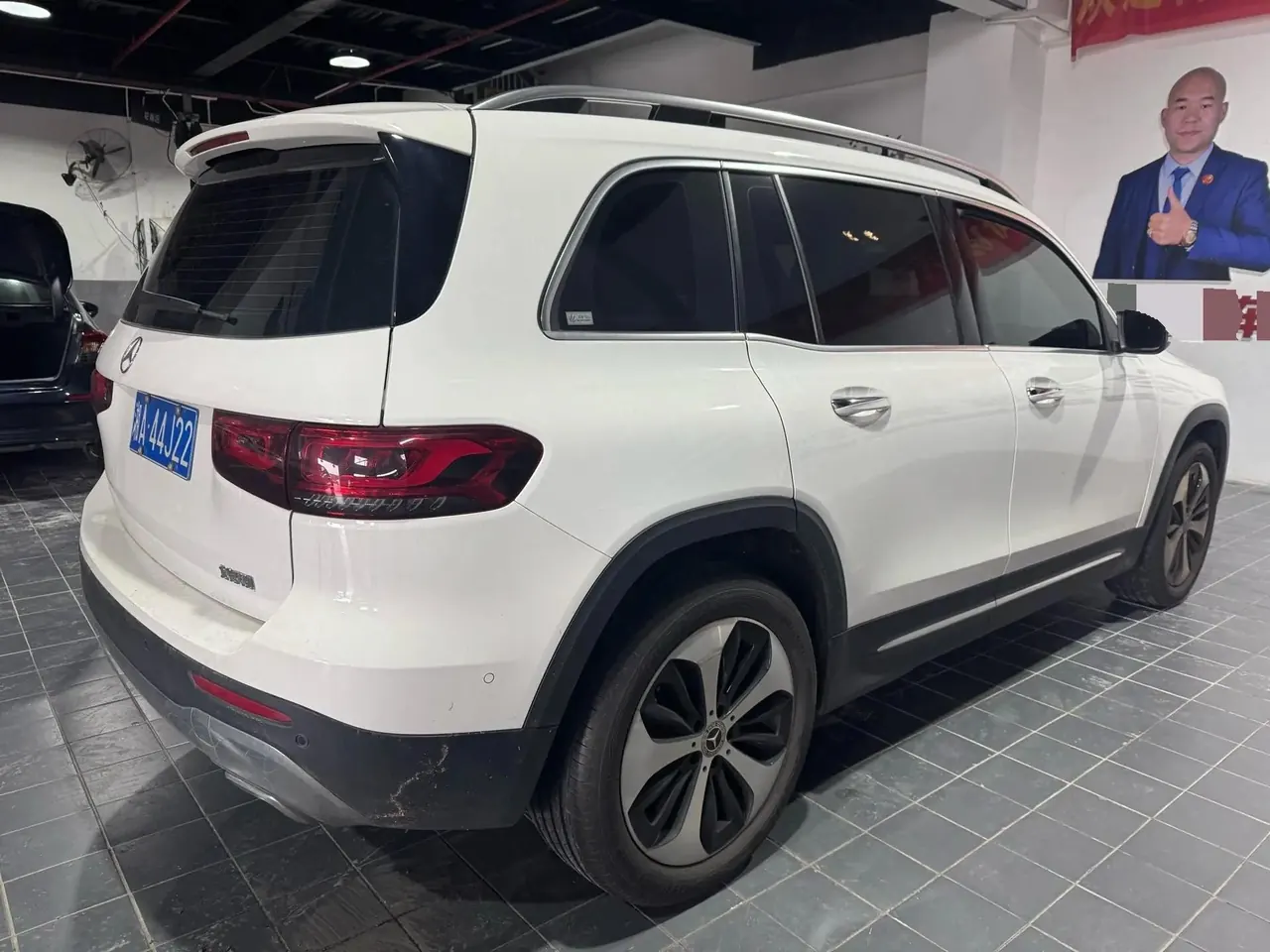 Mercedes Benz GLB 2023 GLB 220 Fashion 11