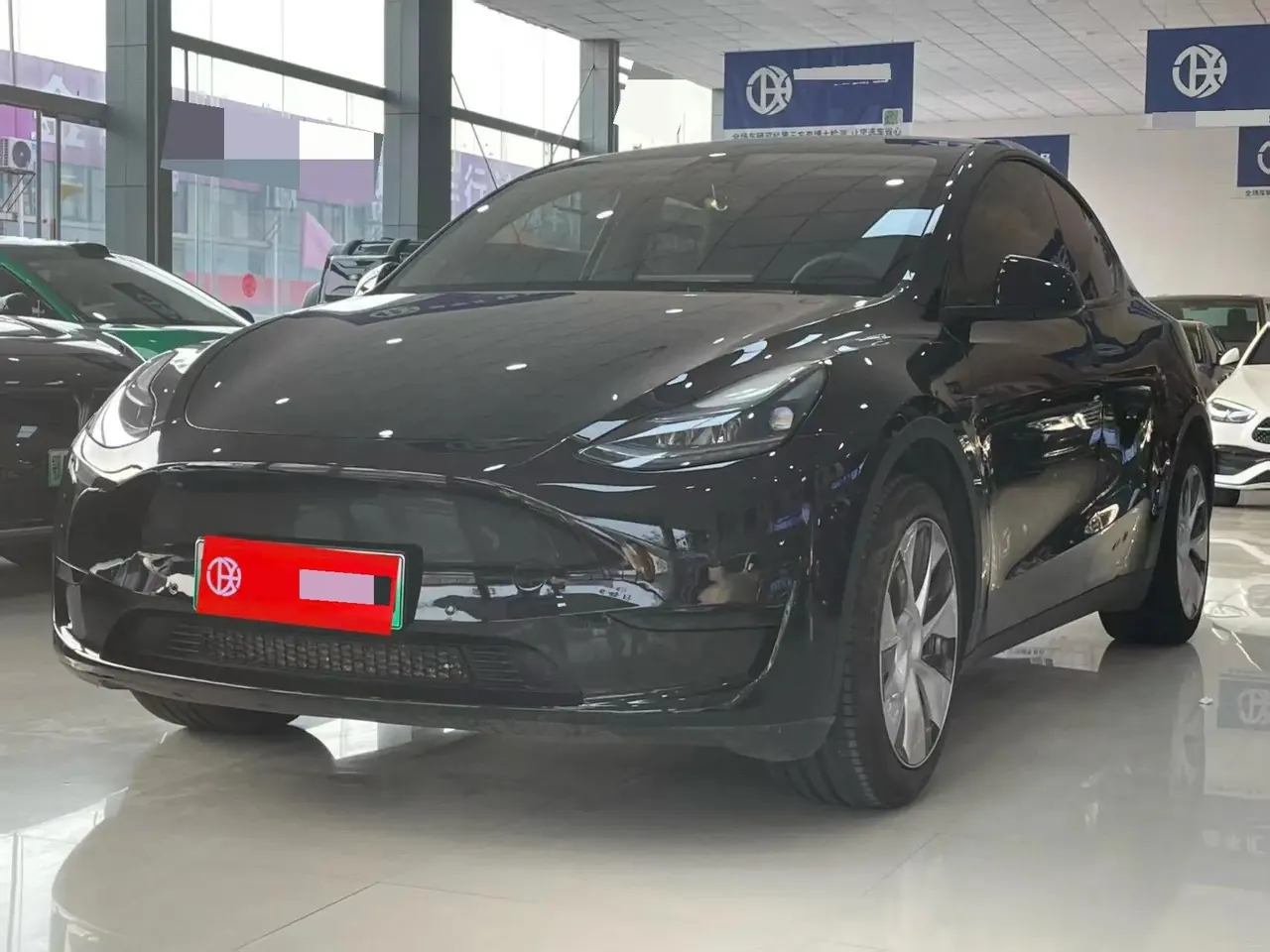 2022 Model Y Refreshed Rear-Wheel-Drive Version - View 1