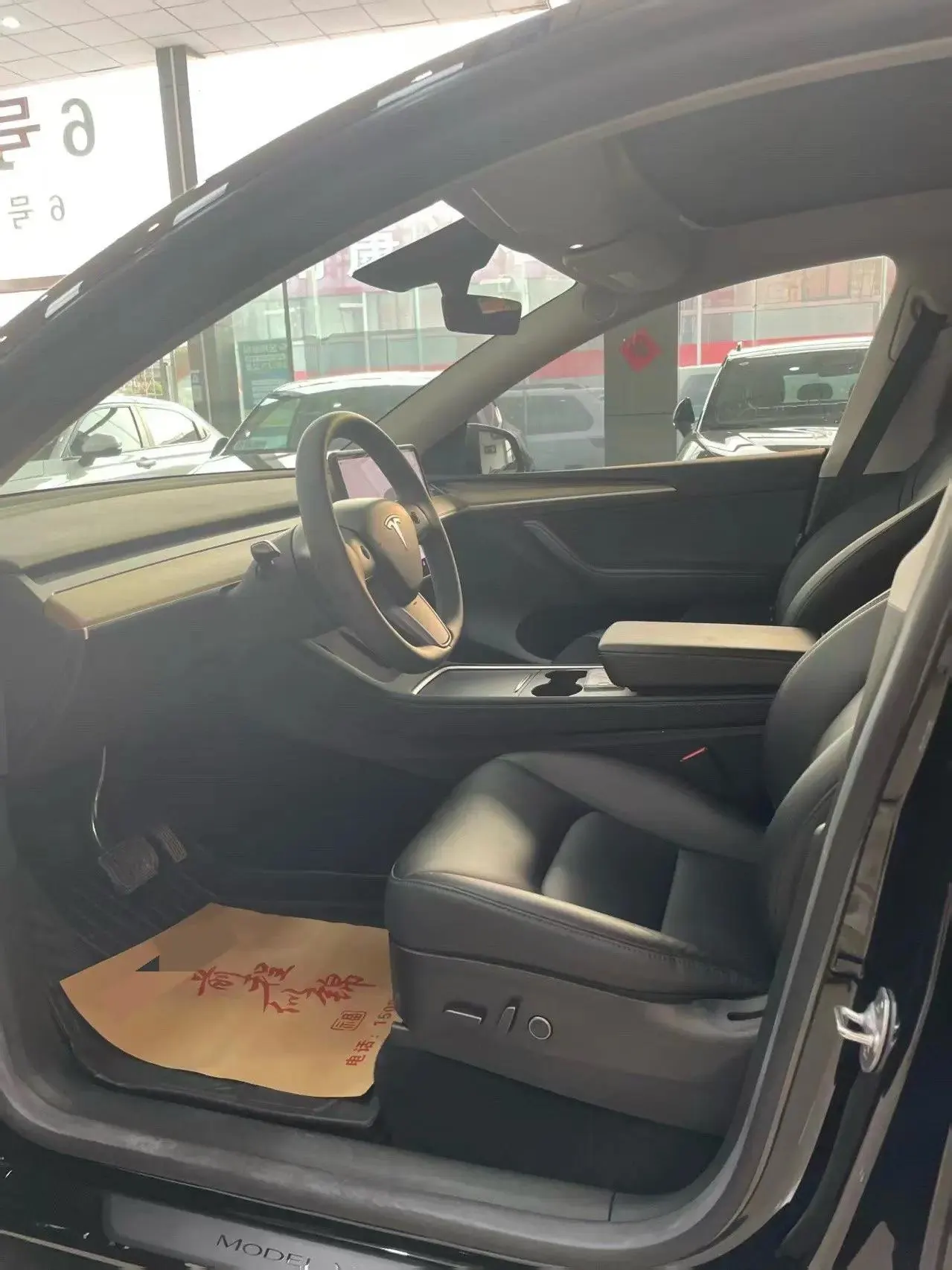 2022 Model Y Refreshed Rear-Wheel-Drive Version 4