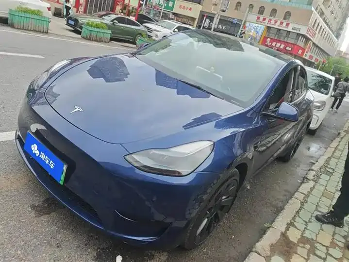 2022 Model Y Refreshed Rear-Wheel-Drive Version - View 1