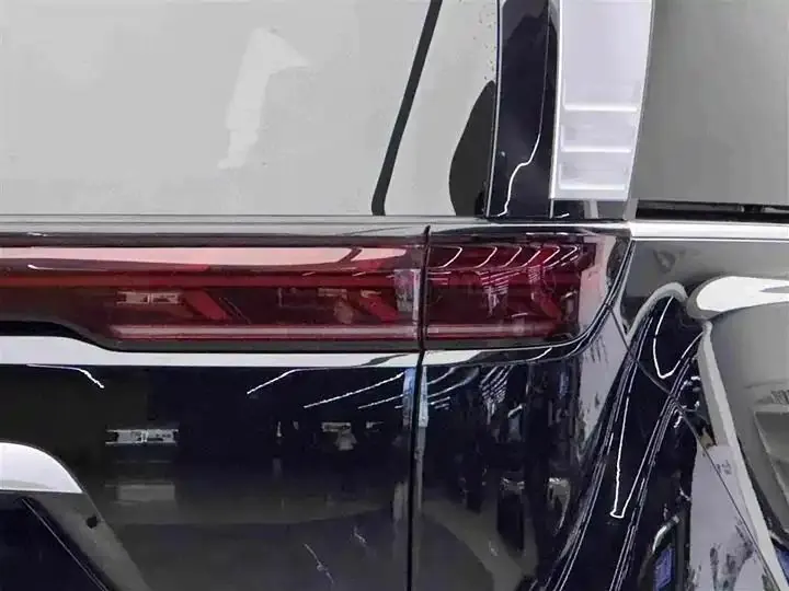 Denza D9 2022 DM-i 970 Four-Wheel-Drive Flagship Model 6