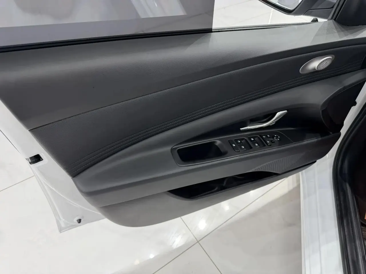 Elantra 2022 1.5L CVT GLX Elite Edition 8