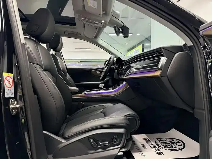Audi Q7 2020 55 TFSI quattro S line Premium Model 19