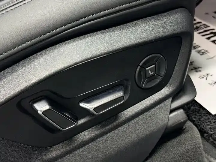 Audi Q7 2020 55 TFSI quattro S line Premium Model 52
