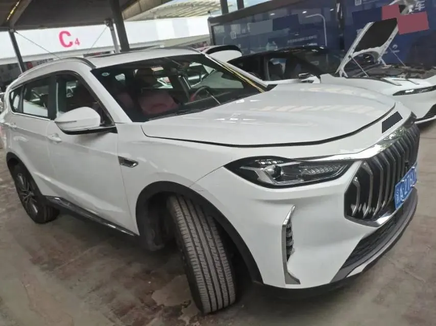 Jetour X70 PLUS 2023 model 1.5T DCT Braver PLUS 7-seater 7