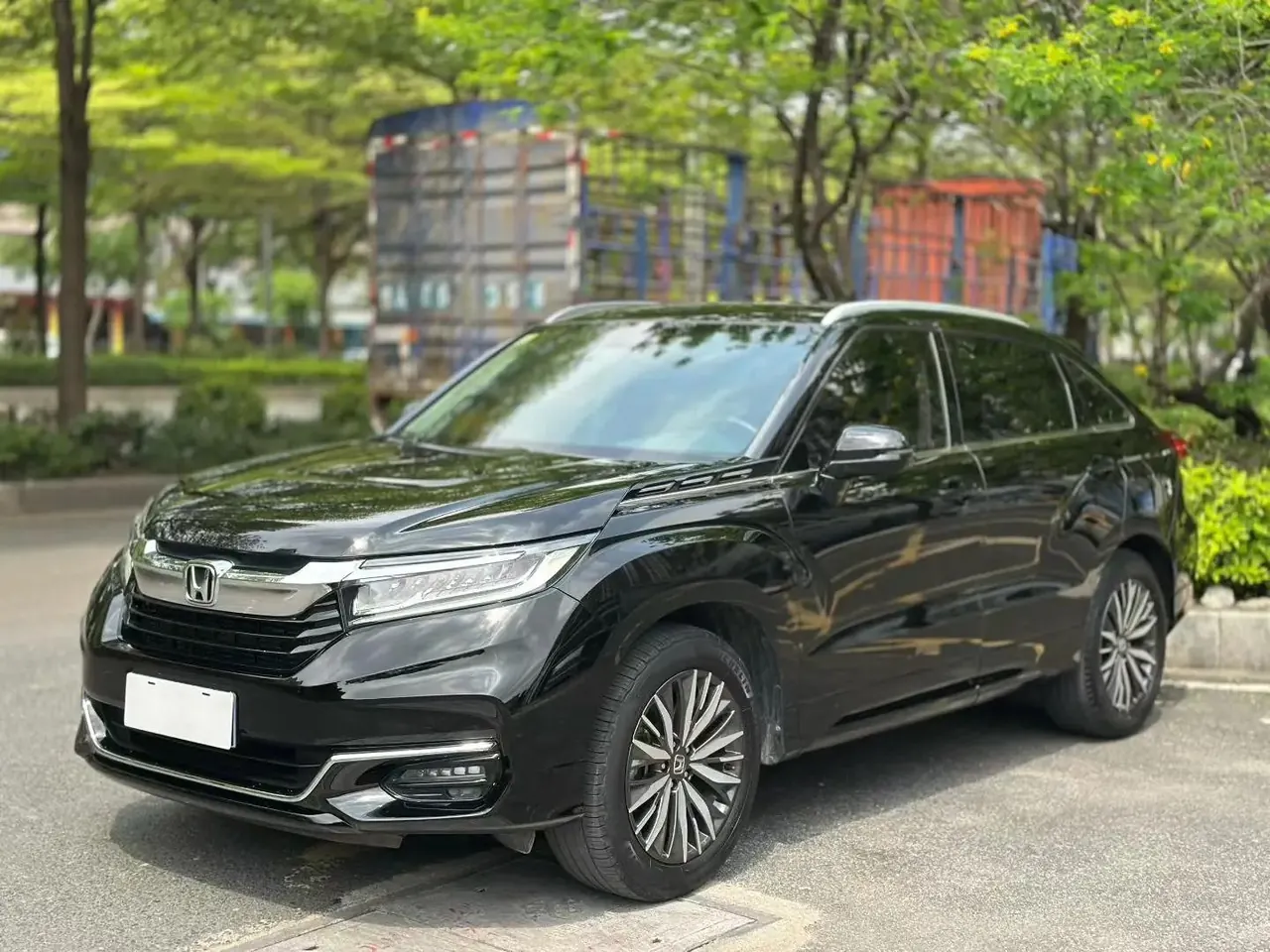 Crown Road 2020 370TURBO 4-wheel Drive Premium Edition - View 1