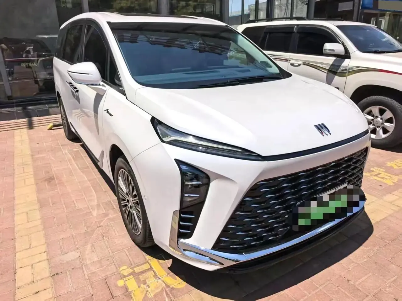 Buick GL8 New Energy 2024 Lu Zun Luxury Edition 7 5