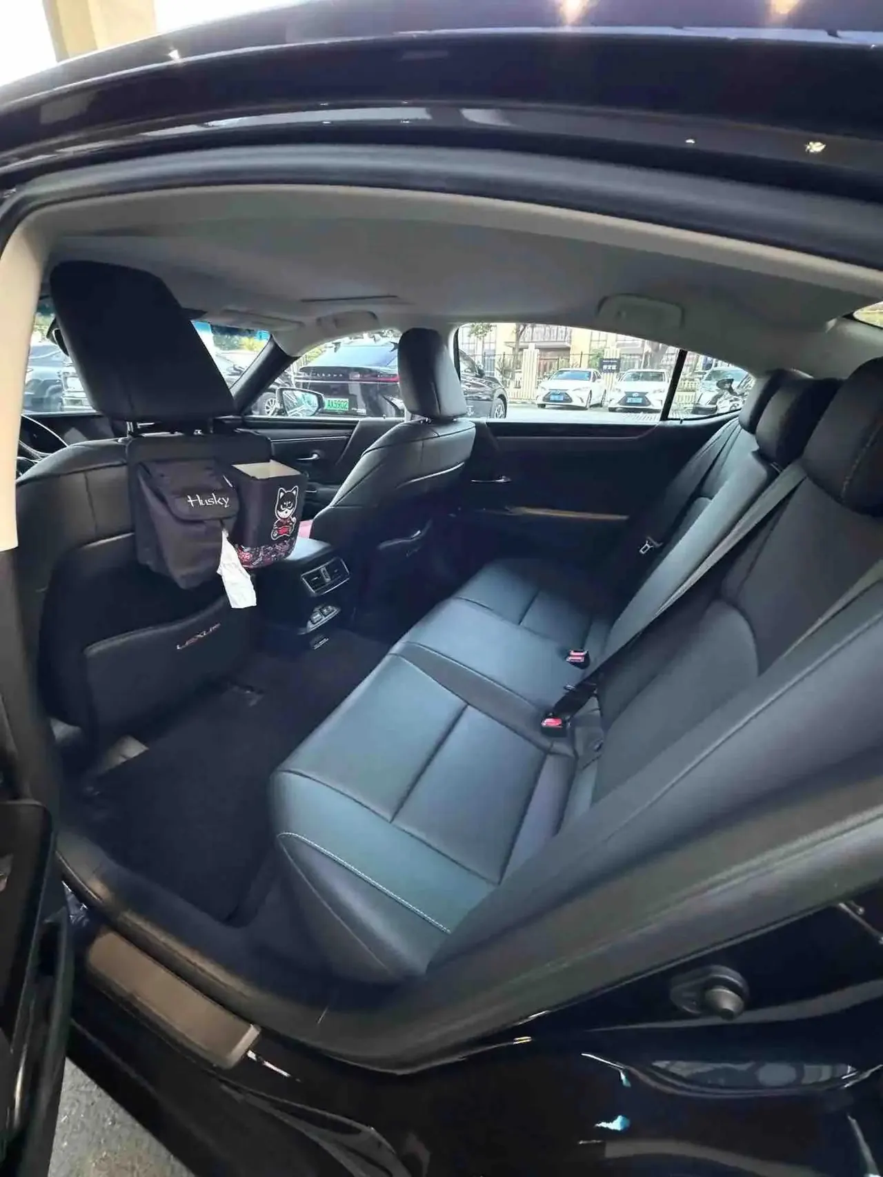 Lexus ES 2021 200 Excellence Edition 3