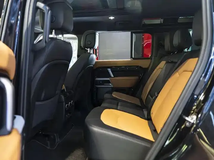 Land Rover Guard 2024 110 3.0T P400 X-DYNAMIC HSE 21