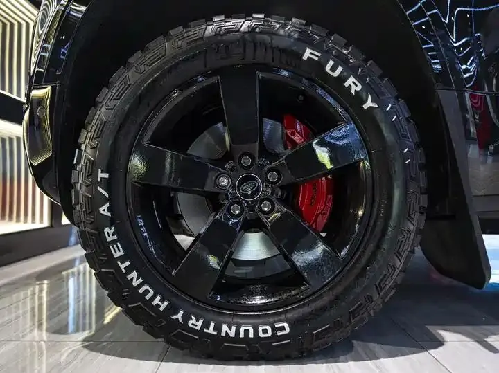 Land Rover Guard 2024 110 3.0T P400 X-DYNAMIC HSE 9