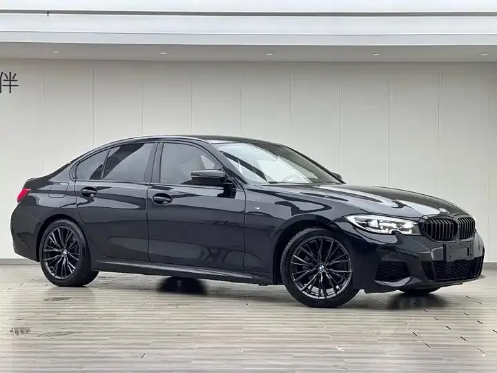 BMW 3 Series 2021 325i M Sports Night Suit - View 1