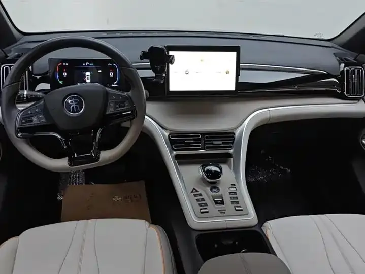 Song Pro New Energy 2024 Glory Edition DM-i 71KM Pilot 12