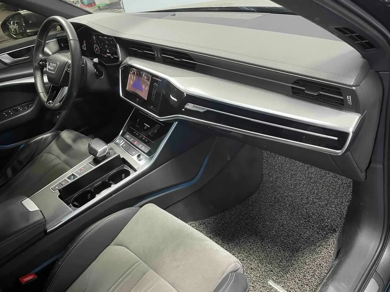 Audi A6L 2020 45 TFSI Selected Dynamic Type 6