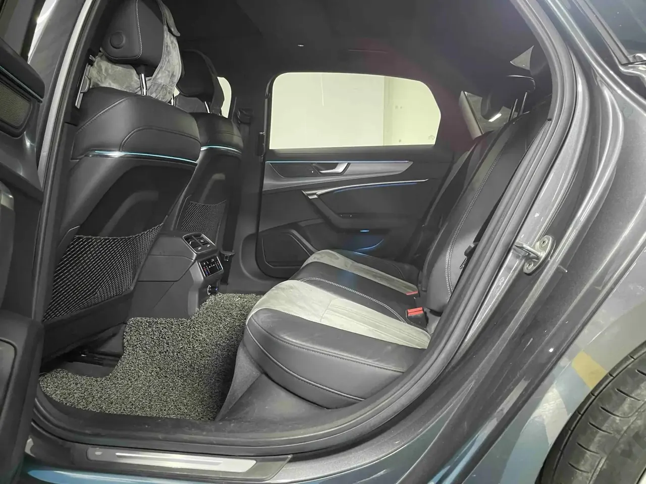 Audi A6L 2020 45 TFSI Selected Dynamic Type 9