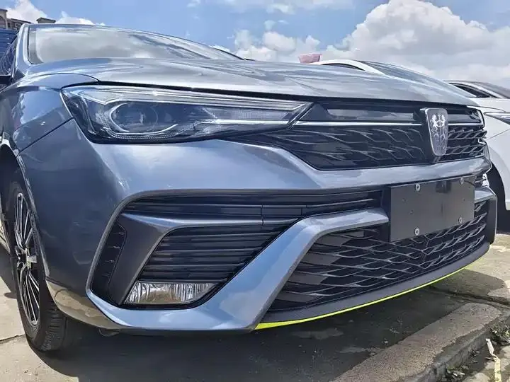 Roewe i5 2021 1.5L CVT Platinum Edition 14