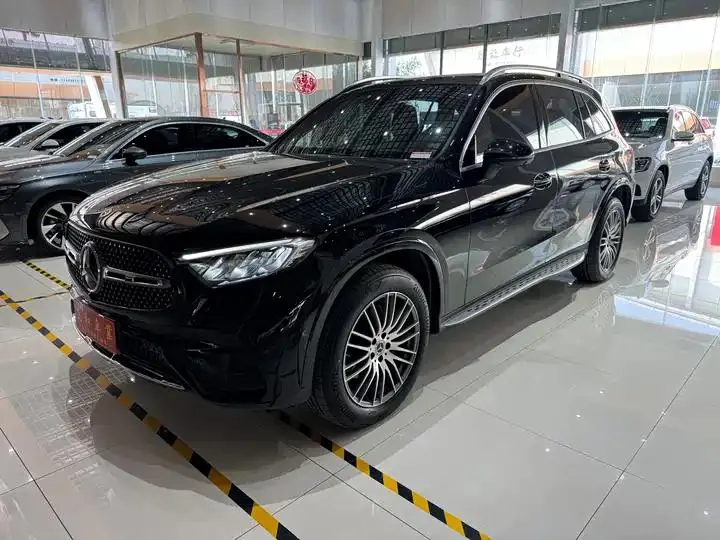 Mercedes Benz GLC 2023 GLC 300 L 4MATIC Dynamic 7-seat - View 1