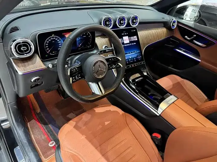 Mercedes Benz GLC 2023 GLC 300 L 4MATIC Dynamic 7-seat 4