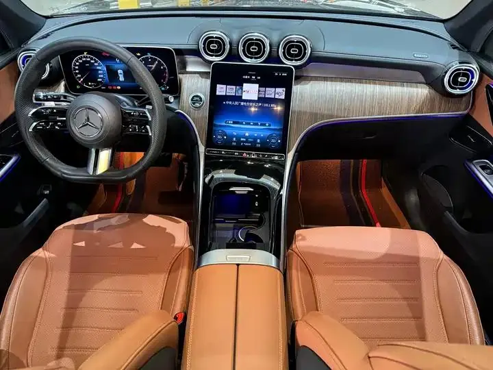 Mercedes Benz GLC 2023 GLC 300 L 4MATIC Dynamic 7-seat 6