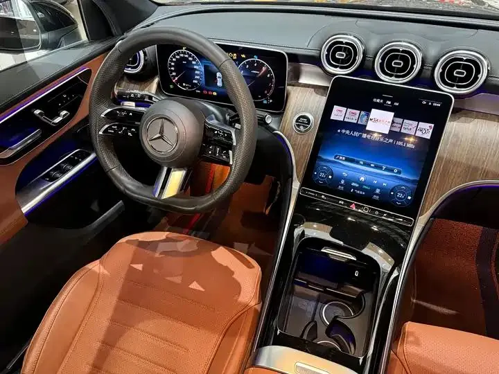 Mercedes Benz GLC 2023 GLC 300 L 4MATIC Dynamic 7-seat 7