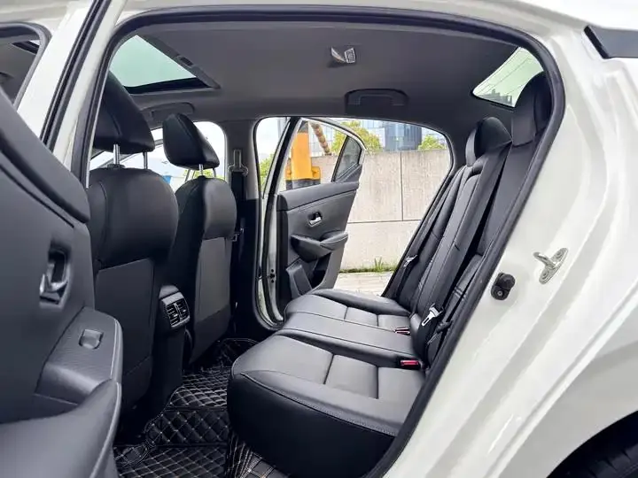 Sylphy 2022 1.6L XL CVT Comfort Edition 10