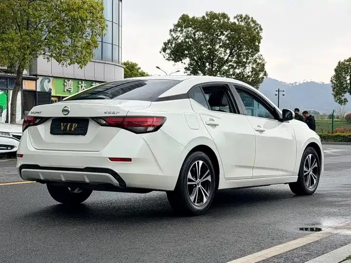 Sylphy 2022 1.6L XL CVT Comfort Edition 4