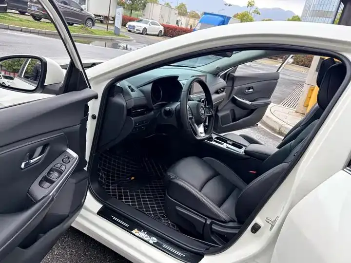 Sylphy 2022 1.6L XL CVT Comfort Edition 8