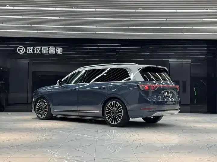 AITO M9 2024 extended range Ultra version 42kWh 6-seat version 2