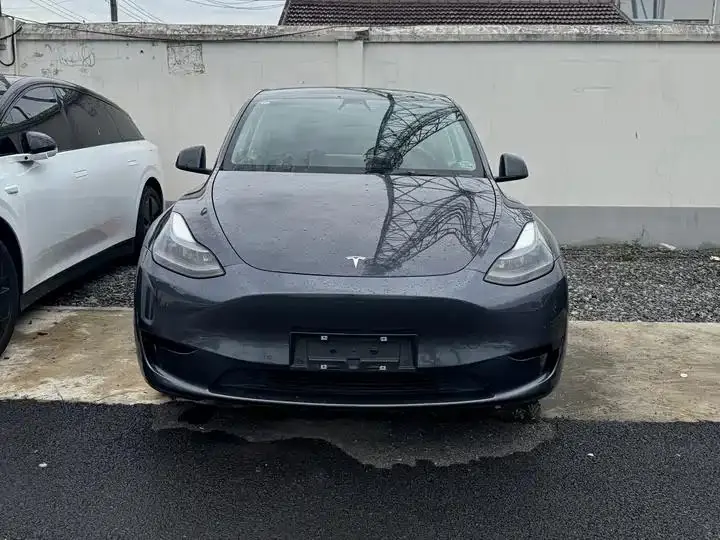 Model Y 2022 rear-wheel drive version 2