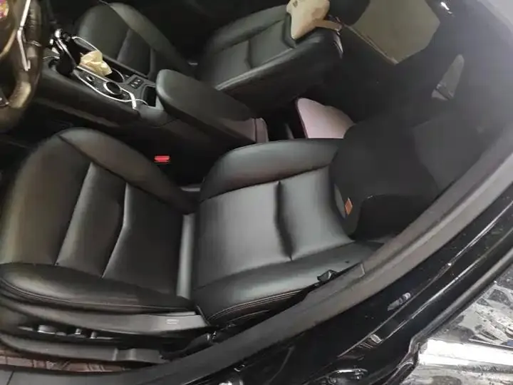 Cadillac XT5 2022 model 2.0T two-wheel-drive luxury version 16