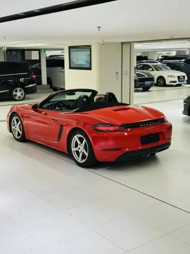 Porsche 718 2020 Boxster 2.0T 4